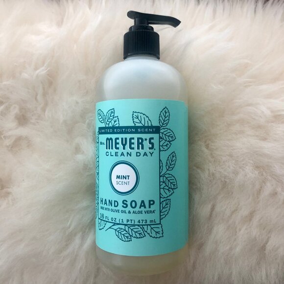 Mrs. Meyer's Clean Day Mint Liquid Hand Soap, 16 fl oz Pump Bottle - Picture 8 of 11